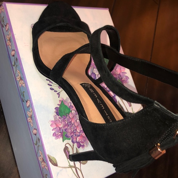 Steve Madden 👠 - Picture 2 of 7